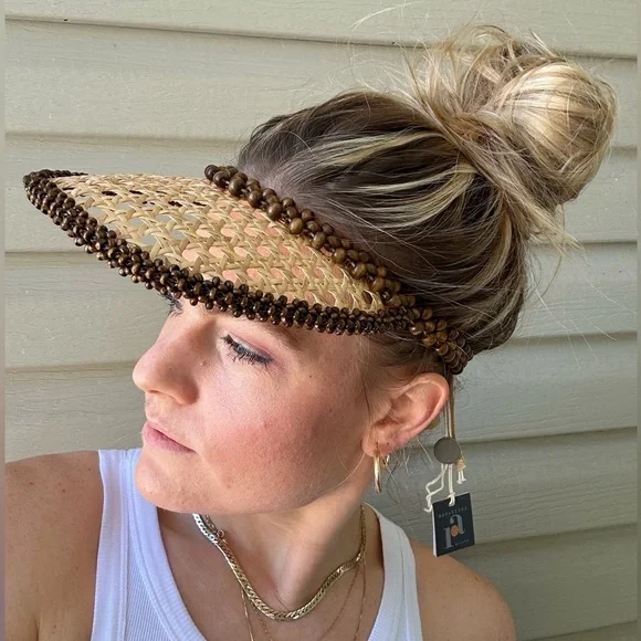 Designer ROSANTICA Sun Visor - Picture 3 of 11